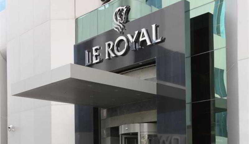 Отель Le Royal Tower Кувейт Экстерьер фото